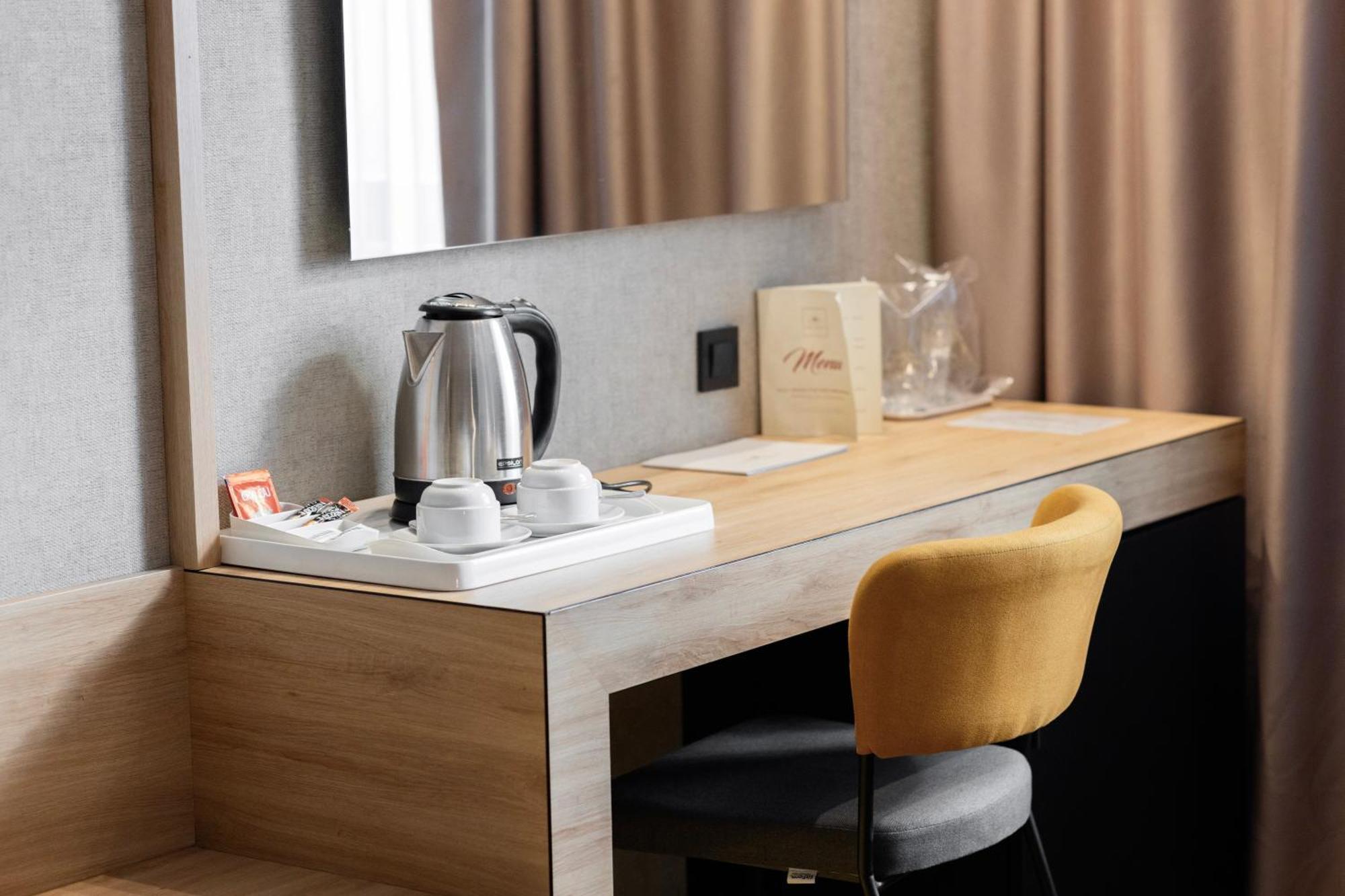 Hotel Holiday