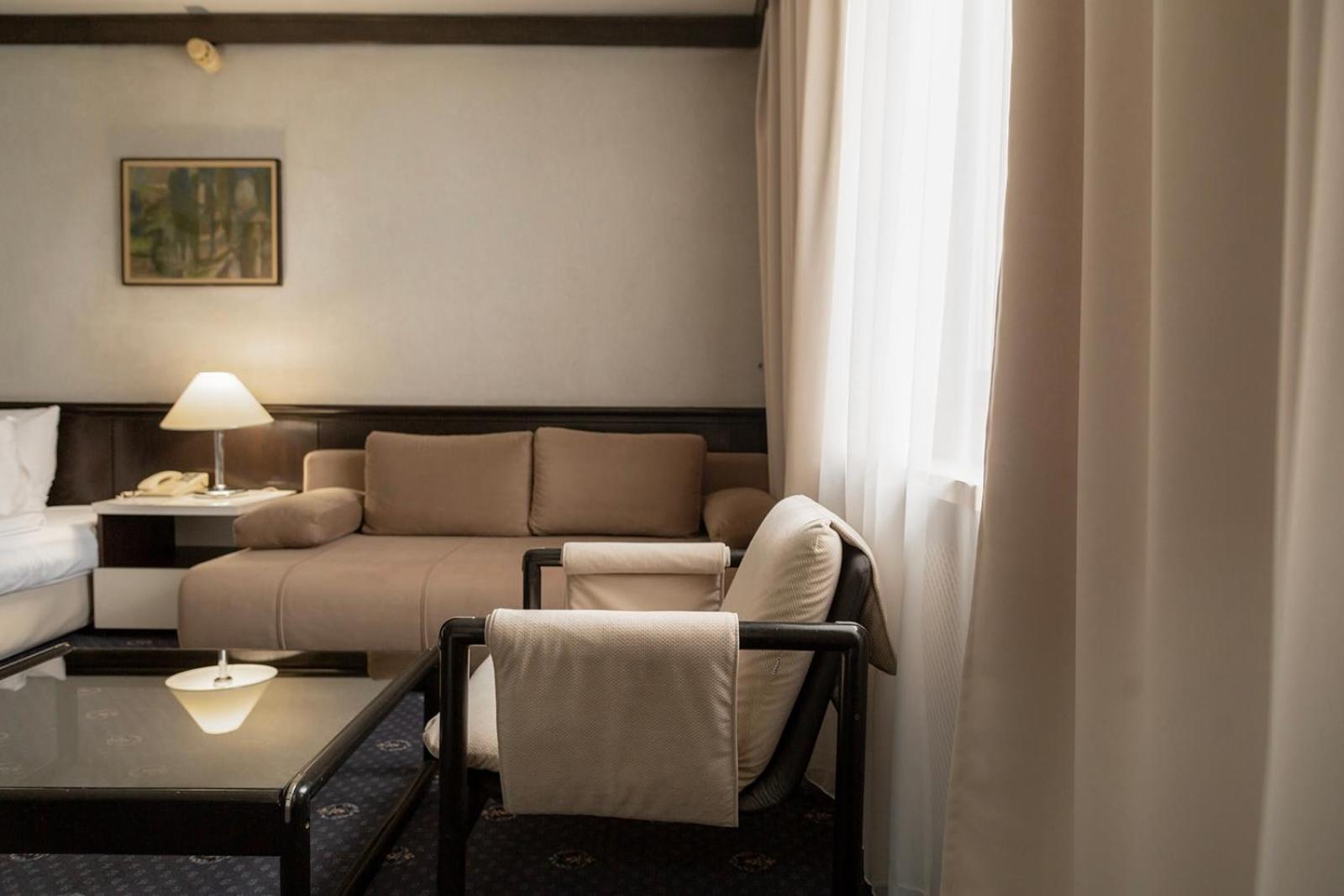 Hotel Holiday Hotel